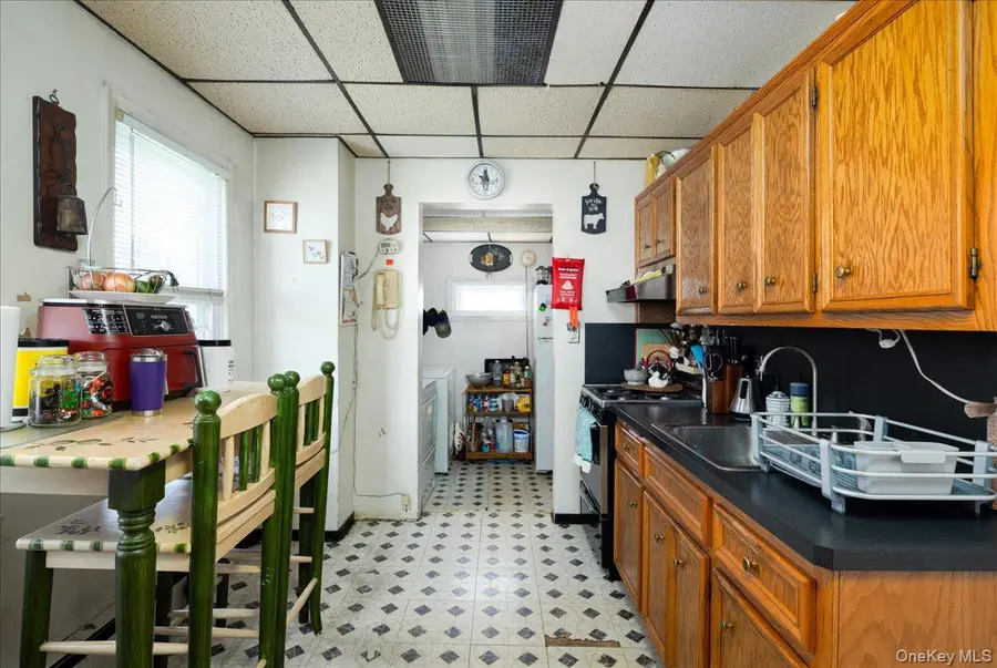 86-A & B Gotham Avenue, Elmont, NY 11003 - Image #3