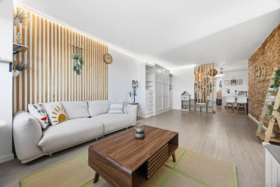 1 Bay Club Drive #12U, Bayside, NY 11360 - Image #2