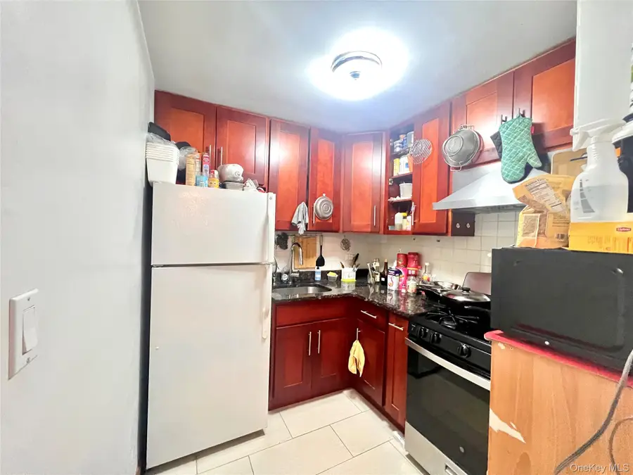 83-30 Vietor Avenue #506, Elmhurst, NY 11373 - Image #2