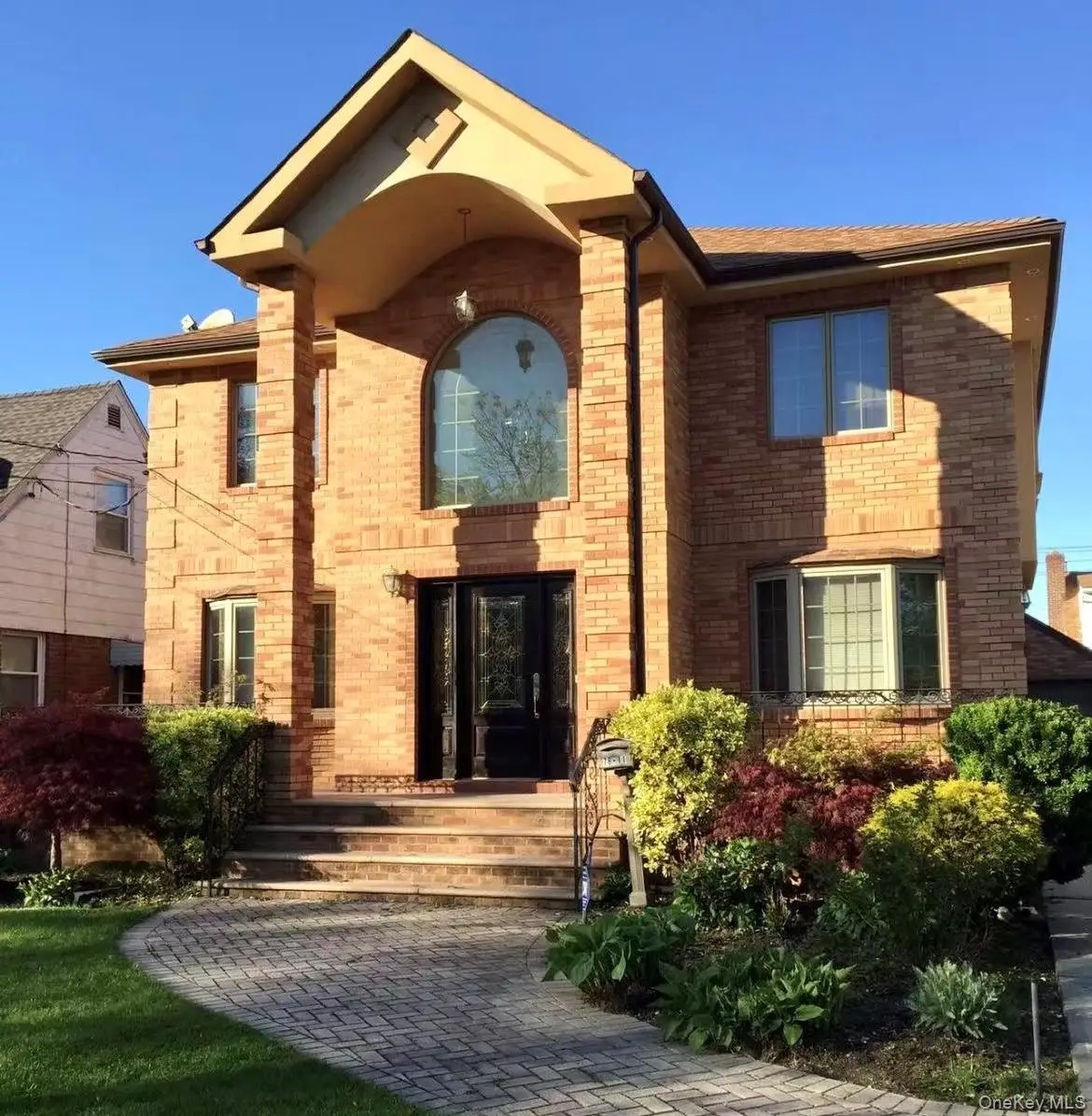 7611 270th Street, New Hyde Park, NY 11040 - Image #1