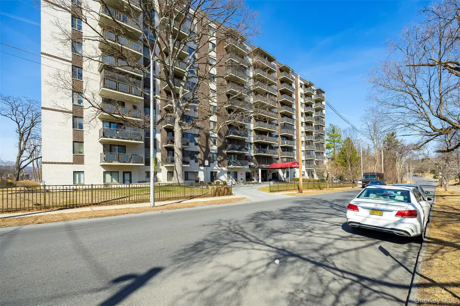 160 Academy #10N, Poughkeepsie, NY 12601 - Image #2