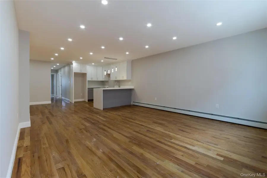 215 Beach 96th Street, Rockaway Beach, NY 11693 - Image #3