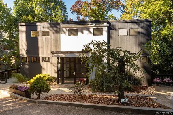 712 Ladd Road, Bronx, NY 10471