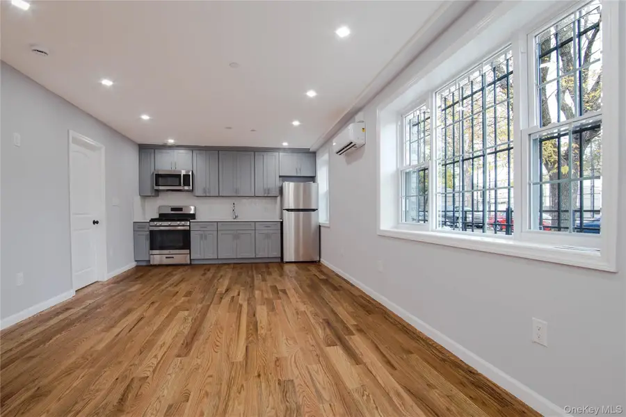 7036 70th Street, Glendale, NY 11385 - Image #2