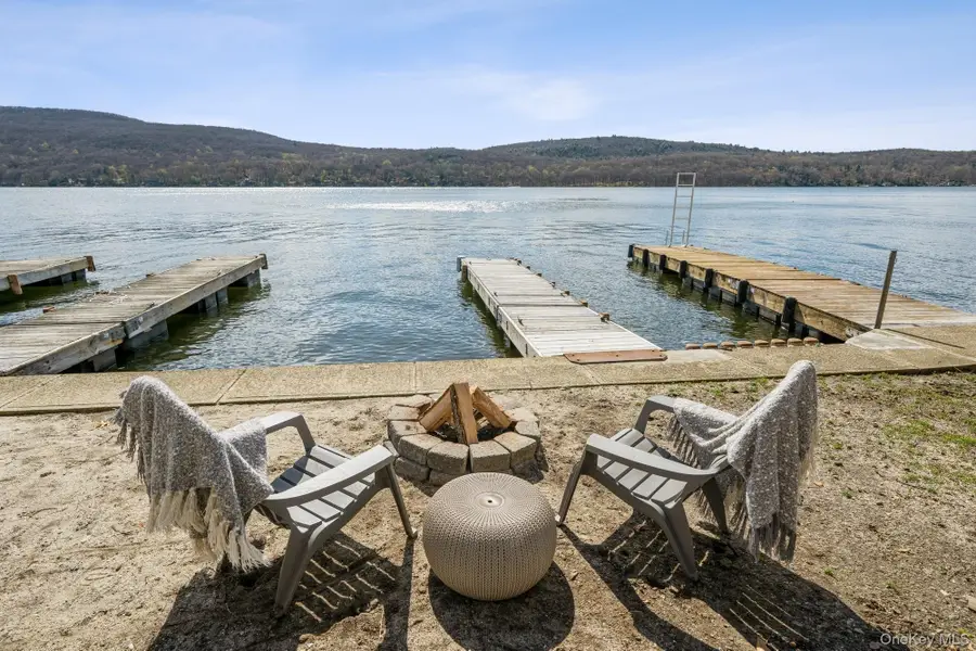 24 Woodlands Terrace, Greenwood Lake, NY 10925 - Image #2