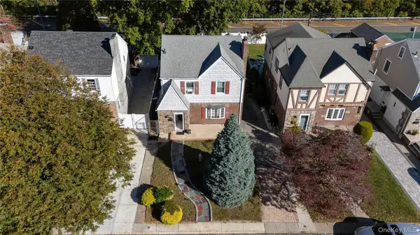 163-37 15 Drive, Beechhurst, NY 11357