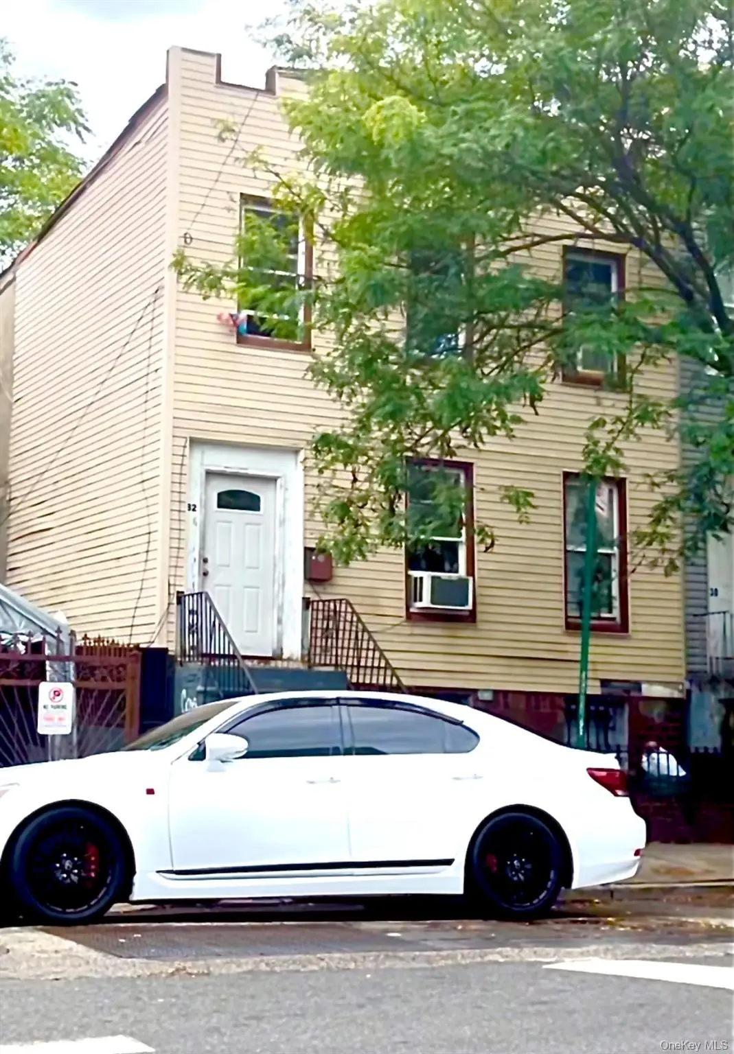 32 Cedar Street, Brooklyn, NY 11221 - Image #1