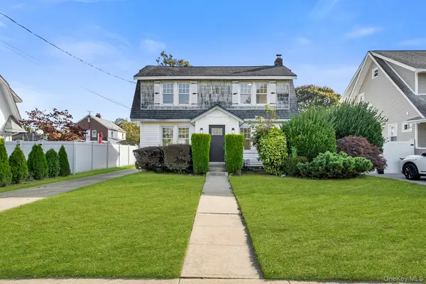 36 New York Avenue, Freeport, NY 11520