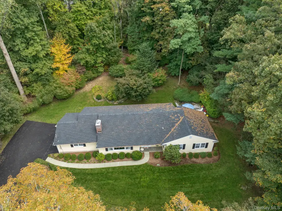 111 Seven Bridges Road, Chappaqua, NY 10514 - Image #3