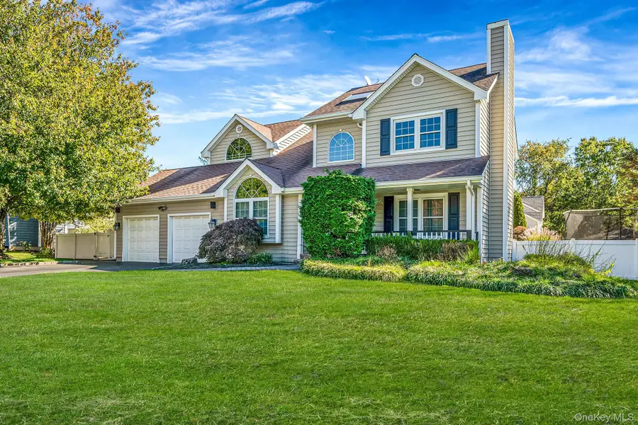 2 Max Way, Commack, NY 11725 - Image #2