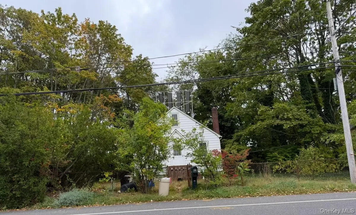 1599 3rd Street, West Babylon, NY 11704 - Image #1