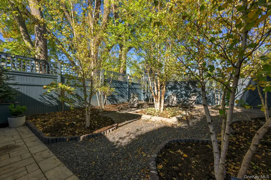 238 Allen Street, Hudson, NY 12534 - Image #2