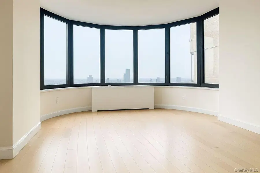 330 E 38th Street #53K, Manhattan, NY 10016 - Image #2