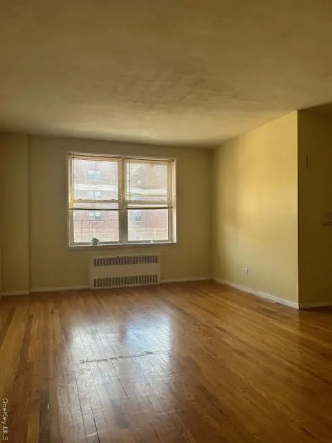 8385 116th Street #6F, Richmond Hill, NY 11418 - Image #3