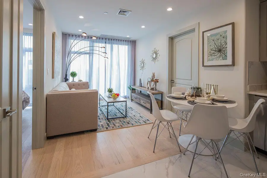 141-26 Northern Boulevard #10B, Flushing, NY 11354 - Image #3