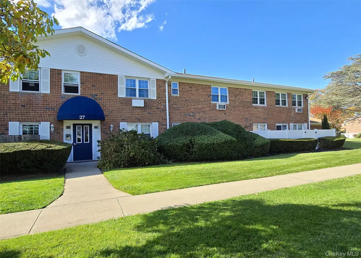 460 Old Town Road #27 P, Port Jefferson Station, NY 11776 - Image #1