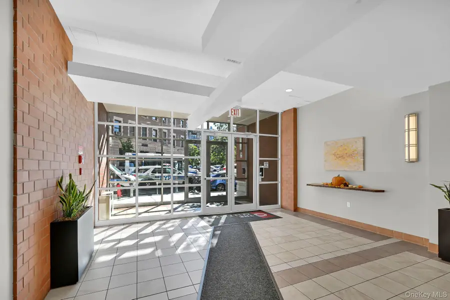 837 Washington Avenue #8P, Bronx, NY 10451 - Image #2