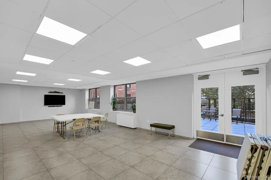 837 Washington Avenue #8P, Bronx, NY 10451 - Image #3