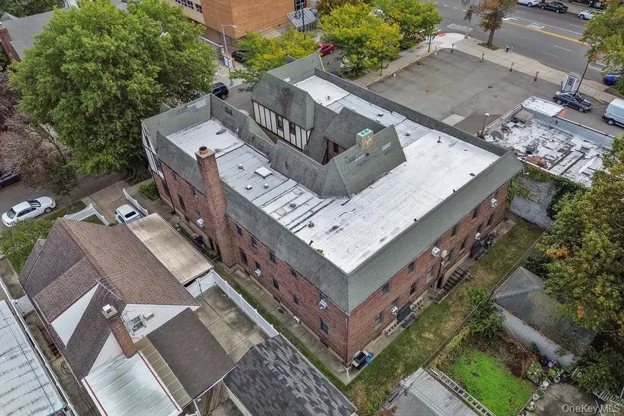 43-24 208th Street, Bayside, NY 11361 - Image #3