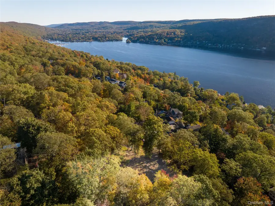 154 Brook Trail, Greenwood Lake, NY 10925 - #3