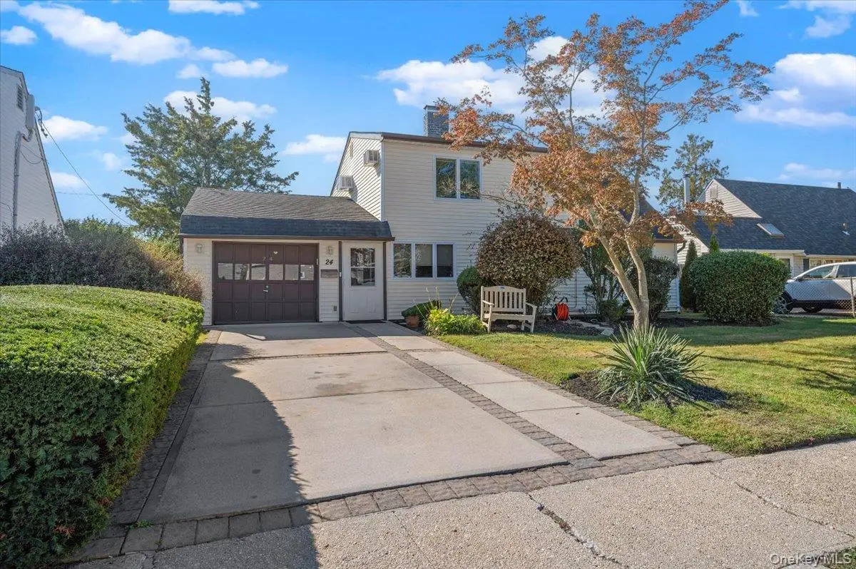 24 Windmill Lane, Levittown, NY 11756 - Image #1