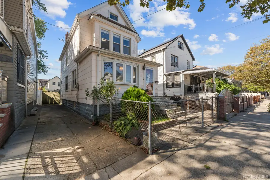 11722 147th Street, Jamaica, NY 11436 - Image #2