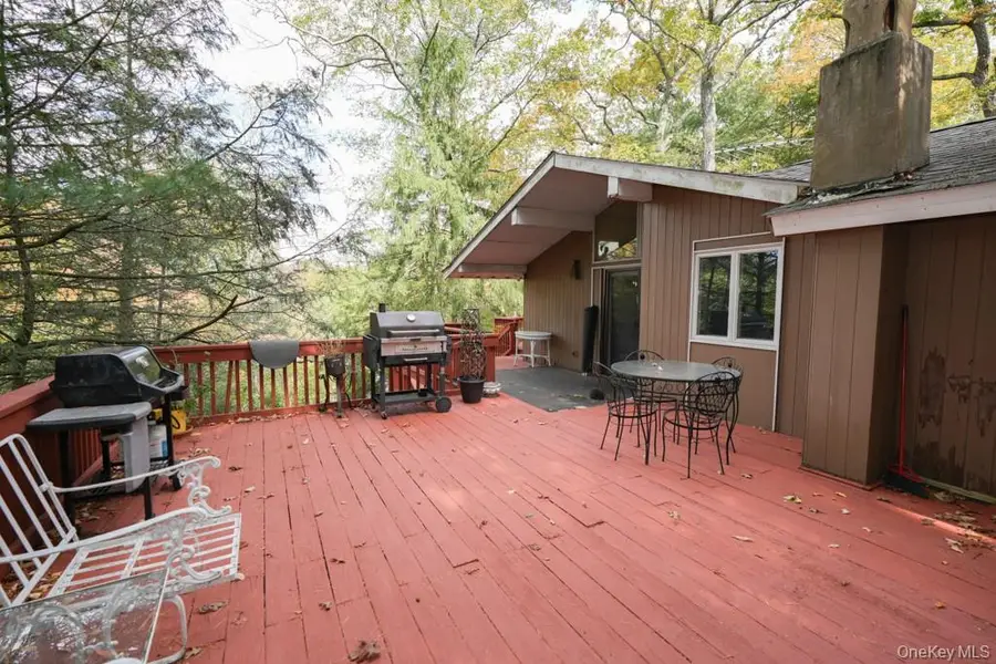 53 Cross Ridge Road, Tuxedo Park, NY 10987 - Image #3