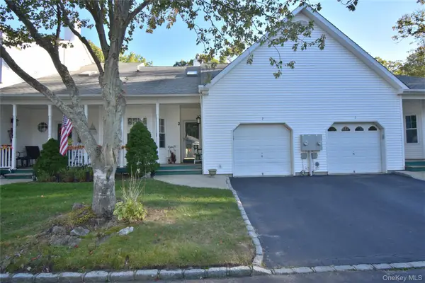 2 Oyster Cove Lane, Blue Point, NY 11715