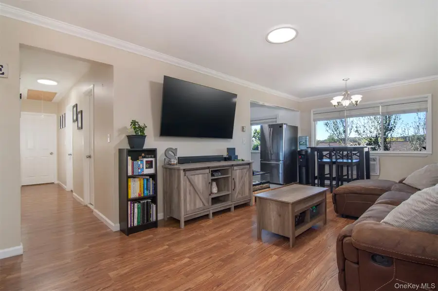 1516 Old Country Road, Elmsford, NY 10523 - Image #3