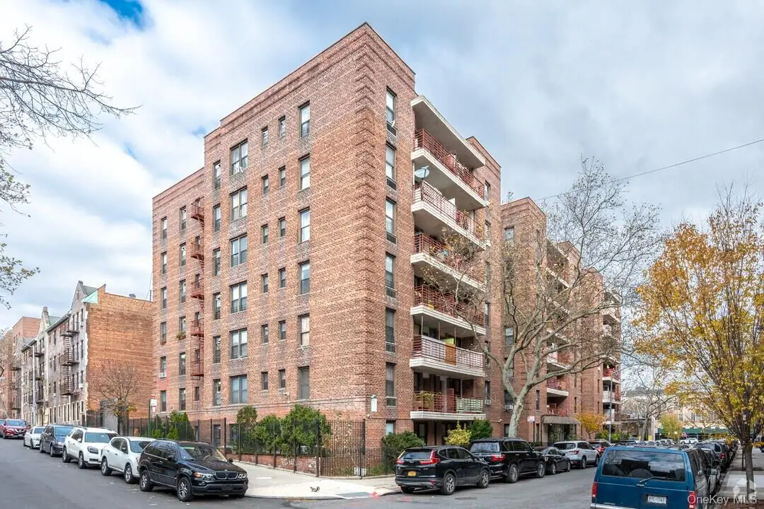 94-11 34th Road #7A, Jackson Heights, NY 11372 - Image #1