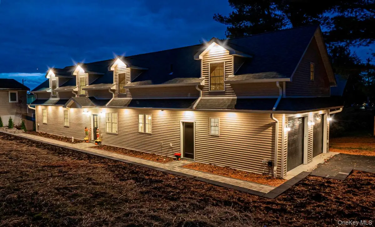 4 Hawthorn Avenue, Warwick, NY 10990 - Image #1