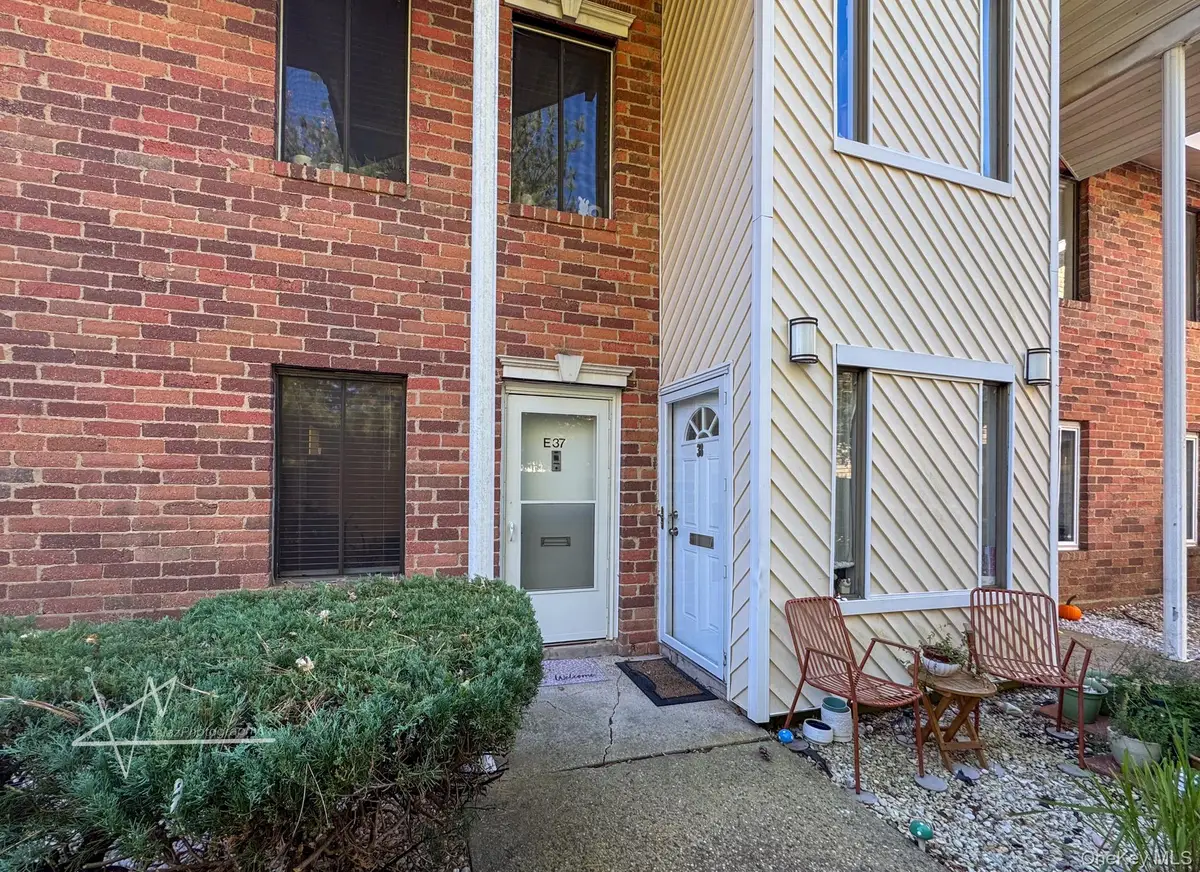 37 El Camino Court #37, Coram, NY 11727 - Image #1