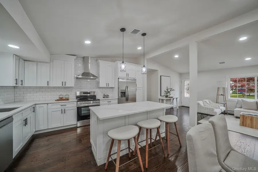 34 Brooksite Drive, Smithtown, NY 11787 - Image #2