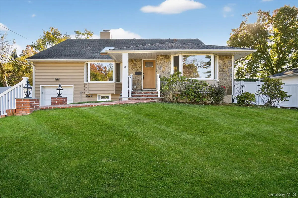 28 Maytime Drive, Jericho, NY 11753 - Image #1