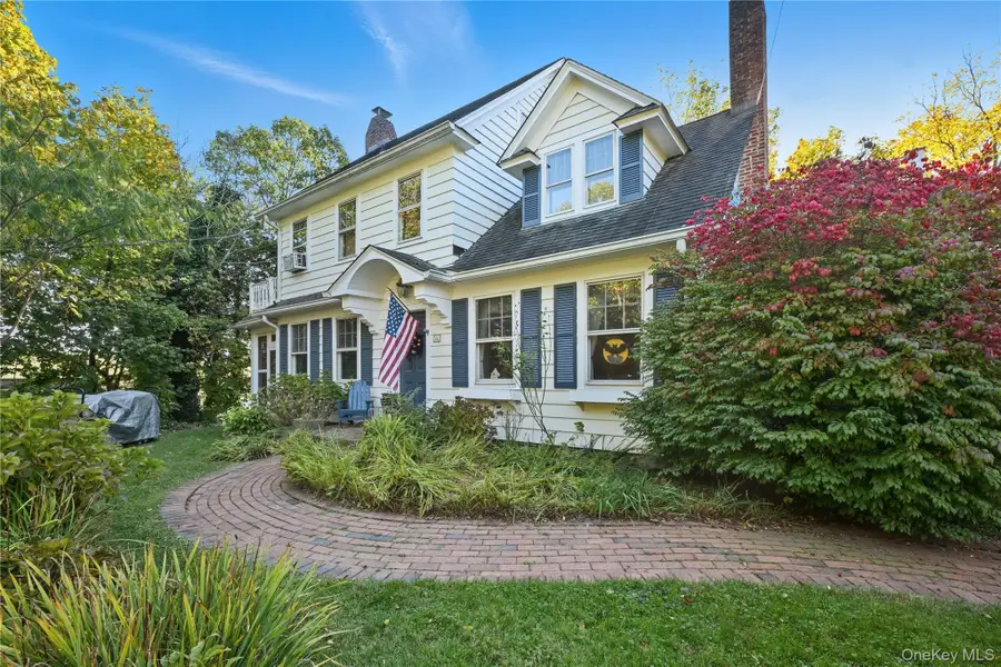 28 Harbor Heights Drive, Centerport, NY 11721 - Image #3