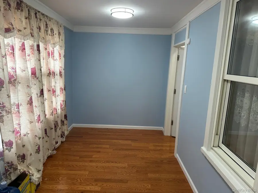 10453 114th Street, South Richmond Hill, NY 11419 - Image #3