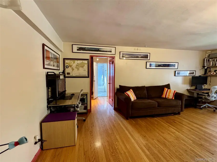 65-45 Yellowstone Boulevard #2A, Forest Hills, NY 11375 - Image #2