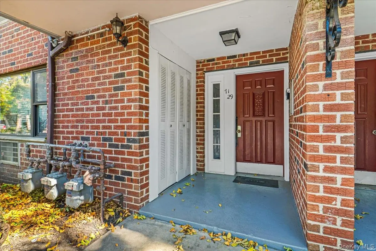 7129 Sutton Place #3, Fresh Meadows, NY 11365 - Image #1