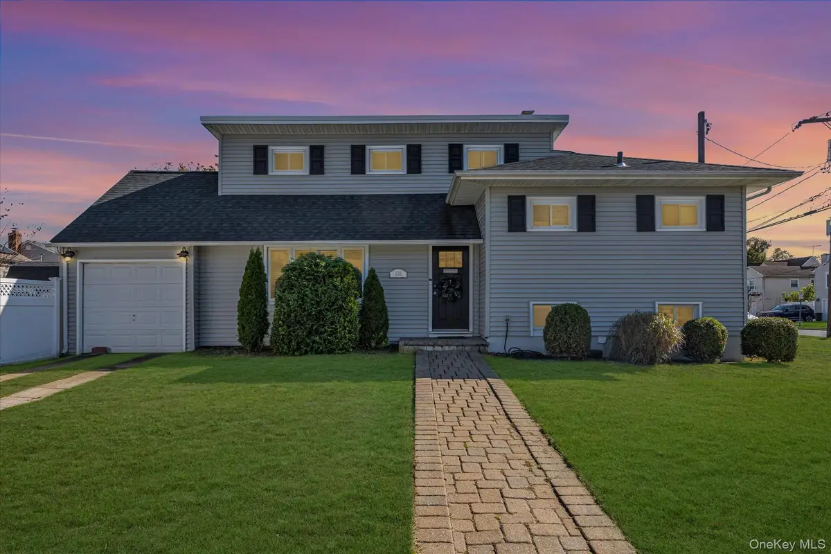 528 Carpenter Avenue, Oceanside, NY 11572 - Image #1