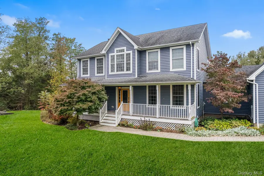 39 Eastview Lane, Red Hook, NY 12571 - Image #2