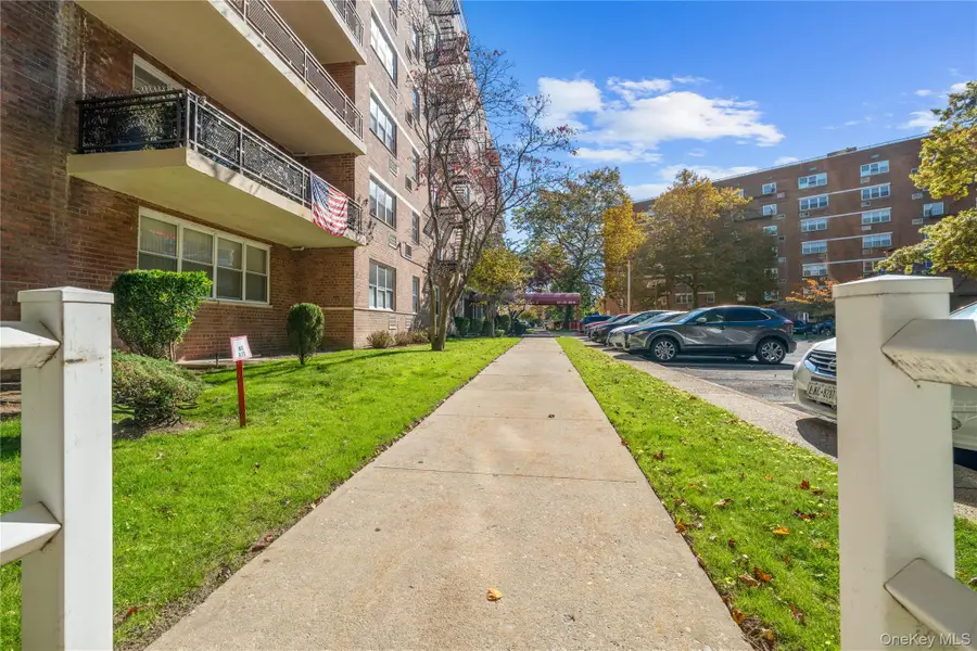151-25 88th Street #4F, Howard Beach, NY 11414 - Image #2