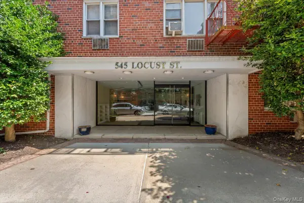 80 William Street #2E, Mount Vernon, NY 10552