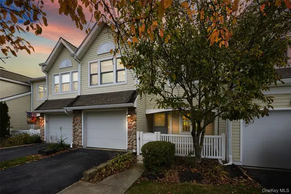 43 Spruce Ridge Drive, Fishkill, NY 12524