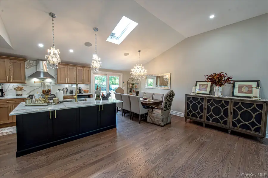 10 Dewey Road, Commack, NY 11725 - Image #2