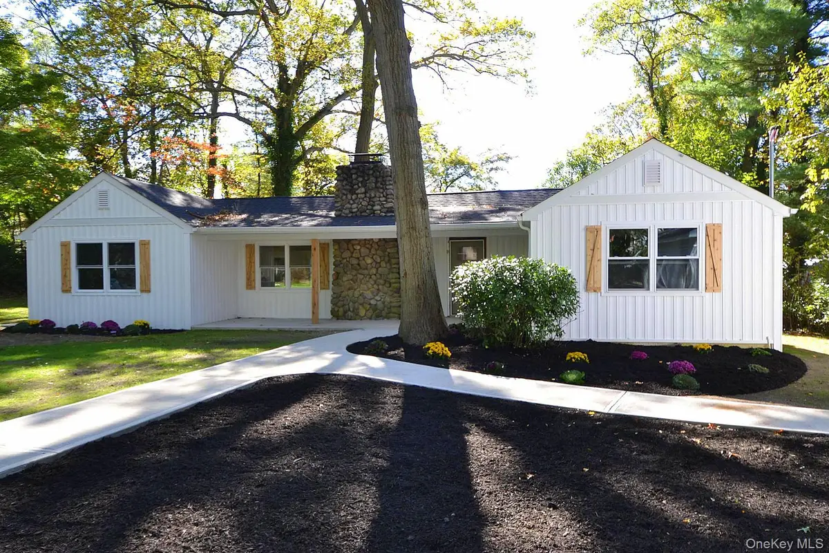 317 Elwood Road, East Northport, NY 11731 - Image #1