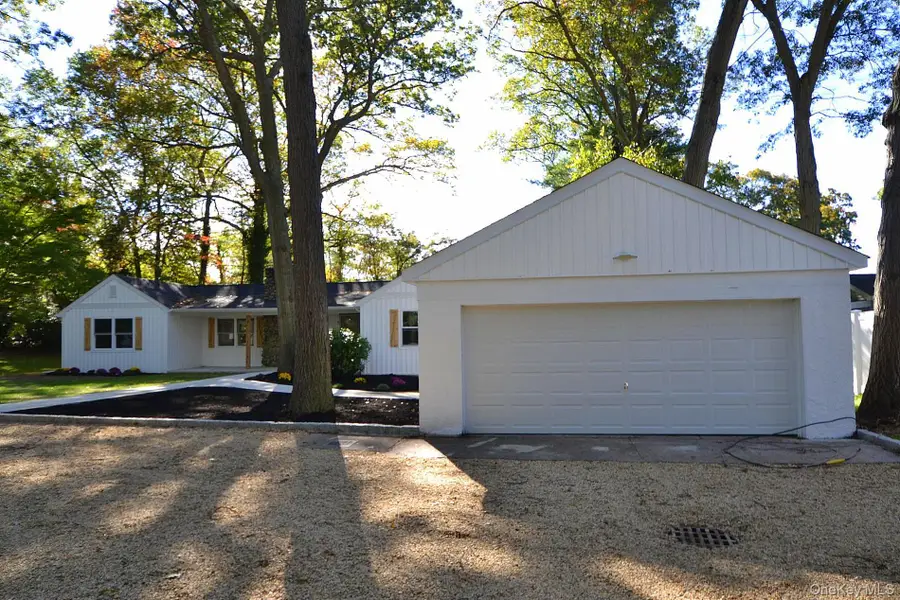 317 Elwood Road, East Northport, NY 11731 - Image #2