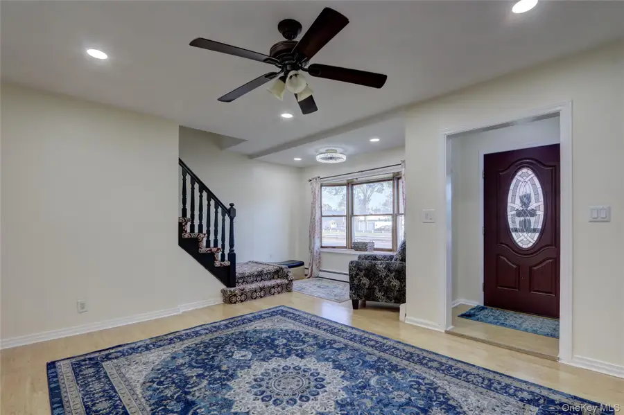 131 Peninsula Boulevard, Valley Stream, NY 11581 - Image #3