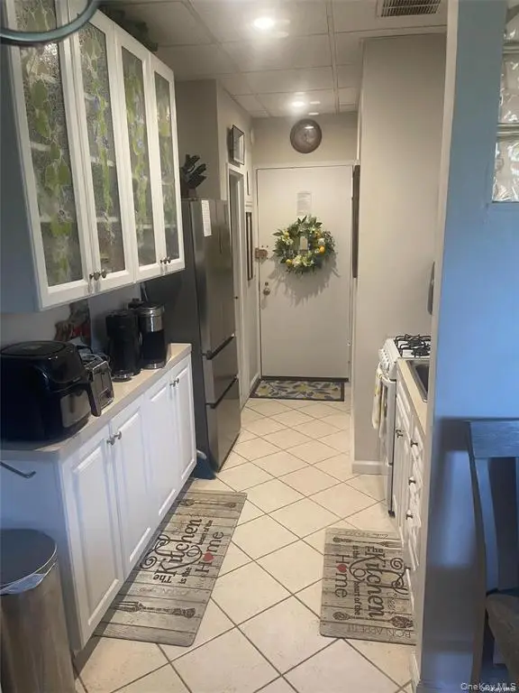 269-10 Grand Central Parkway #A19-20, Floral Park, NY 11005