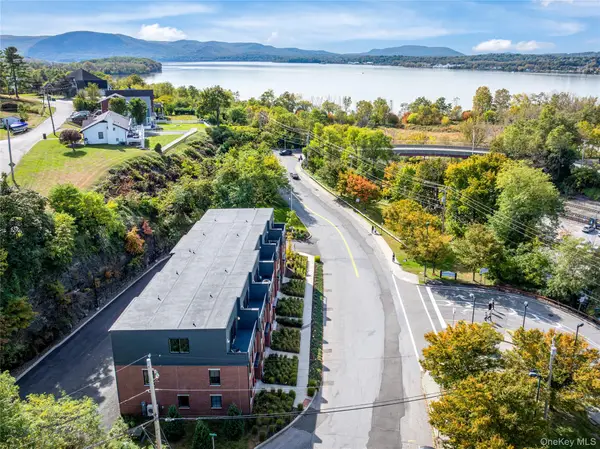 10 Beekman Street #2, Beacon, NY 12508