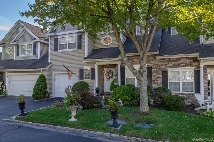 8 Scarborough Drive, Smithtown, NY 11787 - Image #2